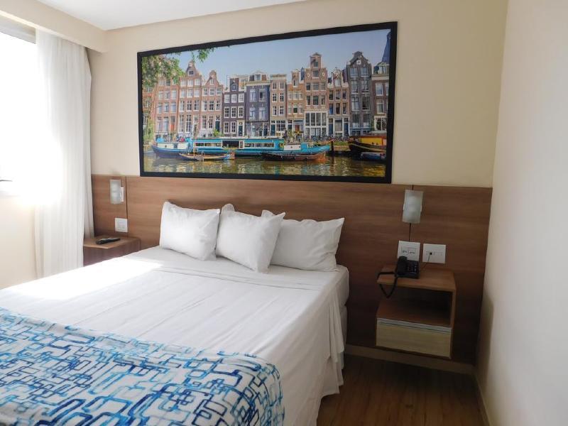 Hotel Amsterdam Montes Claros Exterior photo